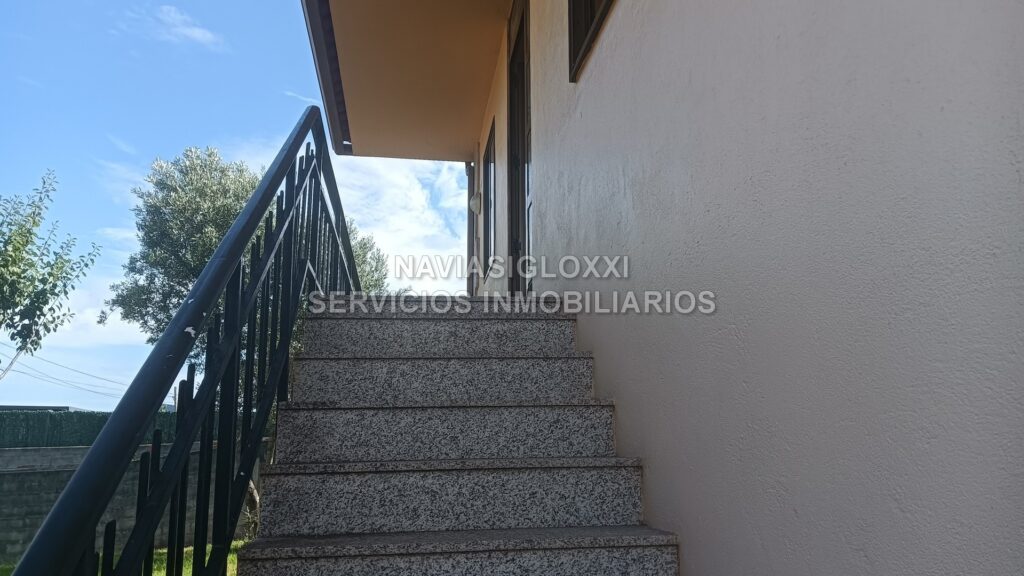 Fantástica casa en Nigrán con varias edificaciones anexas