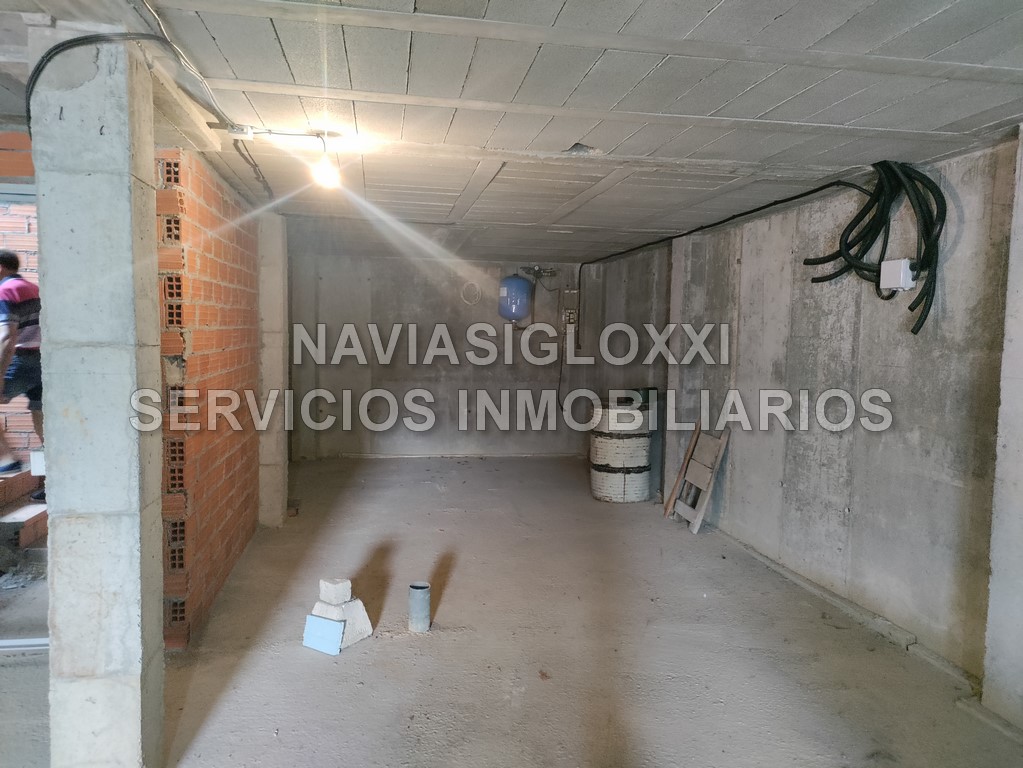 Fantástica casa en Coruxo con fachada en piedra