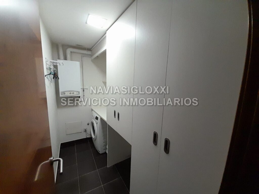 Piso de 3 dormitorios con 2 plazas de garaje