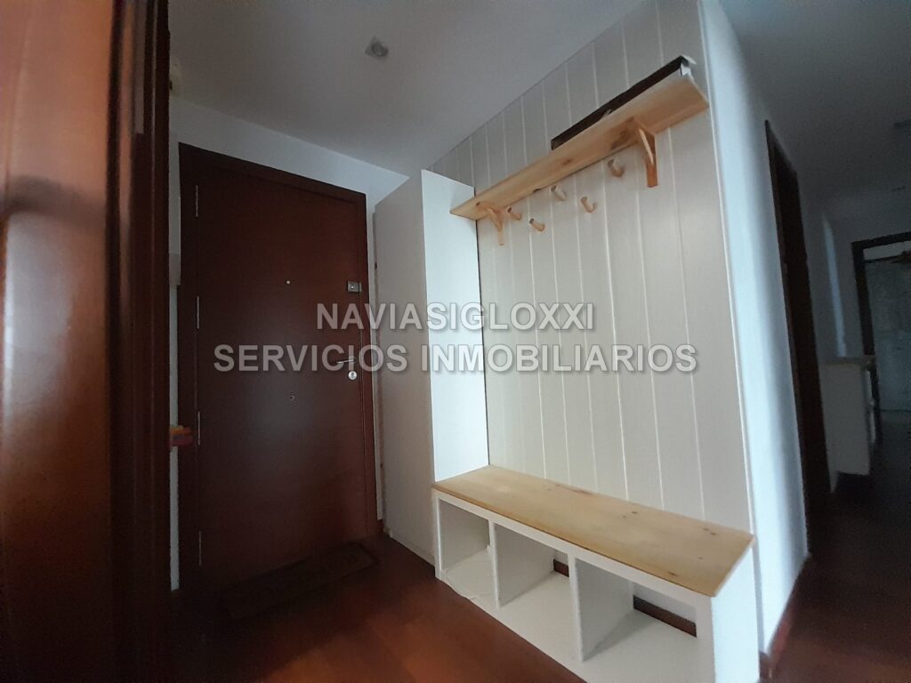 Piso de 3 dormitorios con 2 plazas de garaje